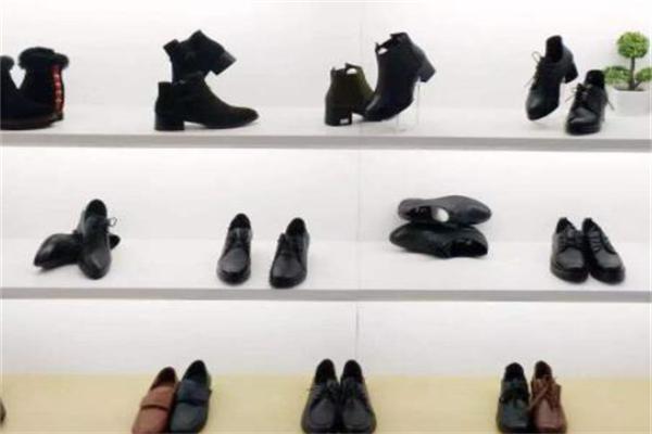 路上鞋業 從腳步到時尚，鞋業的發展與未來展望